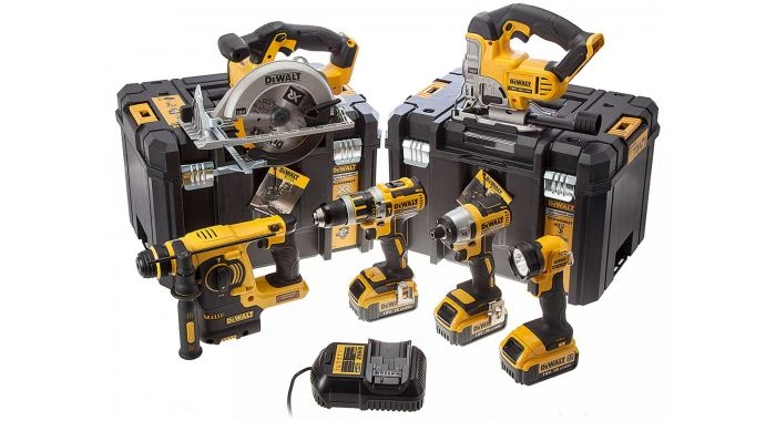 DeWalt DCK699M3T 18V Li-Ion Accu 6 Delige Combiset (3x 4.0Ah Accu) In TSTAK 1 DeWalt DCK699M3T 18V Li-Ion Accu 6 Delige Combiset (3x 4.0Ah Accu) In TSTAK