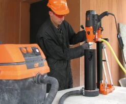 Spit SD160 Droog/Nat Diamantboormachine In Koffer - 1/2" En 1 1/4" 11 Spit SD160 Droog/Nat Diamantboormachine In Koffer - 1/2" En 1 1/4" -Gereedschapswinkel 338dae41cd42c4f9b67c6e4bc85873b2