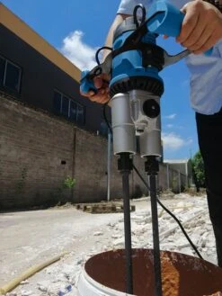 Hyundai 56454 Dubbele Beton-/verfmixer - 1800W - 2x120mm -Gereedschapswinkel 33f8271ed3bf8de852925fc8e9e2d2b3