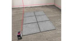 Kreator KRT706320 Zelfnivellerende Kruislijnlaser 360° Body In Tas - 15 M - Rood -Gereedschapswinkel 4d74cb4db45b379e7a41cc5dea2b1ca2