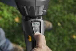 Stiga HT 900e Accu Heggenschaar Body - 60cm - 40mm -Gereedschapswinkel 634da7f6b83a7446a0f5f4b620b35bc8