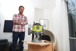 Ryobi RRT1600-K Freesmachine - 1600W -Gereedschapswinkel 6b4b8c88b36bfaea4d05064085baa78a