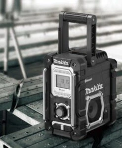 Makita DMR106B 7.2-18V Li-Ion Accu Bouwradio - Bluetooth - Netstroom & Accu (zwart Model) 7 Makita DMR106B 7.2-18V Li-Ion Accu Bouwradio - Bluetooth - Netstroom & Accu (zwart Model) -Gereedschapswinkel 83e39e38f81e76c64fe9e306aaf4842c