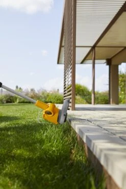 Stiga GT 100e Kit Accu Grastrimmer - 25cm - Telescopisch -Gereedschapswinkel 89988358af4a3c805dbee264a081ab83