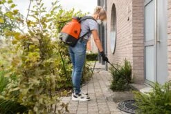 Powerplus POWDPG80460 20V Accu Rugsproeier / Druksproeier Rugzak - 16L -Gereedschapswinkel 8e50dc6314cff1df0c56817af44cdde0