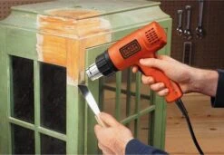 Black & Decker Black+Decker KX1650 Heteluchtpistool - 1750W -Gereedschapswinkel c106fc244f91bbdfa33cc90615e56973