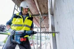 Bosch GBH 18V-45 C 18V Li-Ion Accu BiTurbo SDS-max Combihamer Set (2x 12Ah) In Koffer - 12,5 J - 0611913002 -Gereedschapswinkel c195eb0688f35a47f2af70f81f29373e