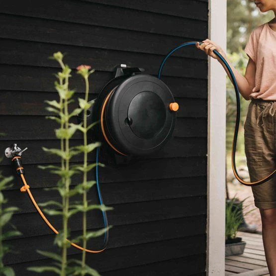 Fiskars 1057238 Solid Slanghaspel M - 20m 6 Fiskars 1057238 Solid Slanghaspel M - 20m - Afbeelding 6