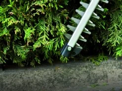 Einhell GE-CH 1846 Li SOLO Accu Heggenschaar - 18V - 520mm - Body - 3410642 28 Einhell GE-CH 1846 Li SOLO Accu Heggenschaar - 18V - 520mm - Body - 3410642 -Gereedschapswinkel d98548cba1c79674a75de0af5bf53a9b