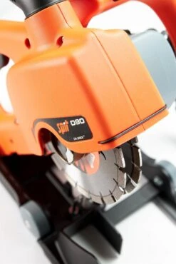 Spit D90 Sleuvenzaagmachine Set In Koffer - 2500W -150 Mm - Incl. 2 Diamantschijven - 811245 -Gereedschapswinkel da75347a0bd95098a5d9285e5d3db006