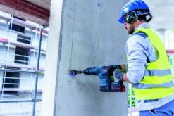 Bosch GBH 18V-36 C 18V Li-Ion Accu BiTurbo SDS-Max Boorhamer Set (2x 8,0Ah) In Koffer - 7J - Koolborstelloos - 0611915002 -Gereedschapswinkel e3a5dc79ff2f268e66ddc525075b6a6a