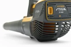Stiga BL 500e Accu Bladblazer - 55m/s - 11,4m³/min -Gereedschapswinkel f33923503351c1f388d24350474f10b3