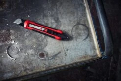 Hultafors SFRP 18A Afbreekmes - 18mm - 389240 9 Hultafors SFRP 18A Afbreekmes - 18mm - 389240 -Gereedschapswinkel fa171951186cb0aee010576f516f6434