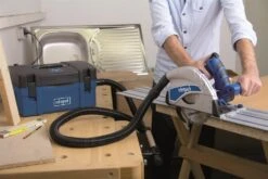 Scheppach PL55 Invalzaag - 1200W - 160mm - Incl. Geleiderail - 5901802915 -Gereedschapswinkel fa5b64e75edf4085541c07f11e312eea