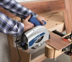 Scheppach PL55 Invalzaag - 1200W - 160mm - Incl. Geleiderail - 5901802915 -Gereedschapswinkel fd6a800cdf5cb64ea71fb52d19b59451